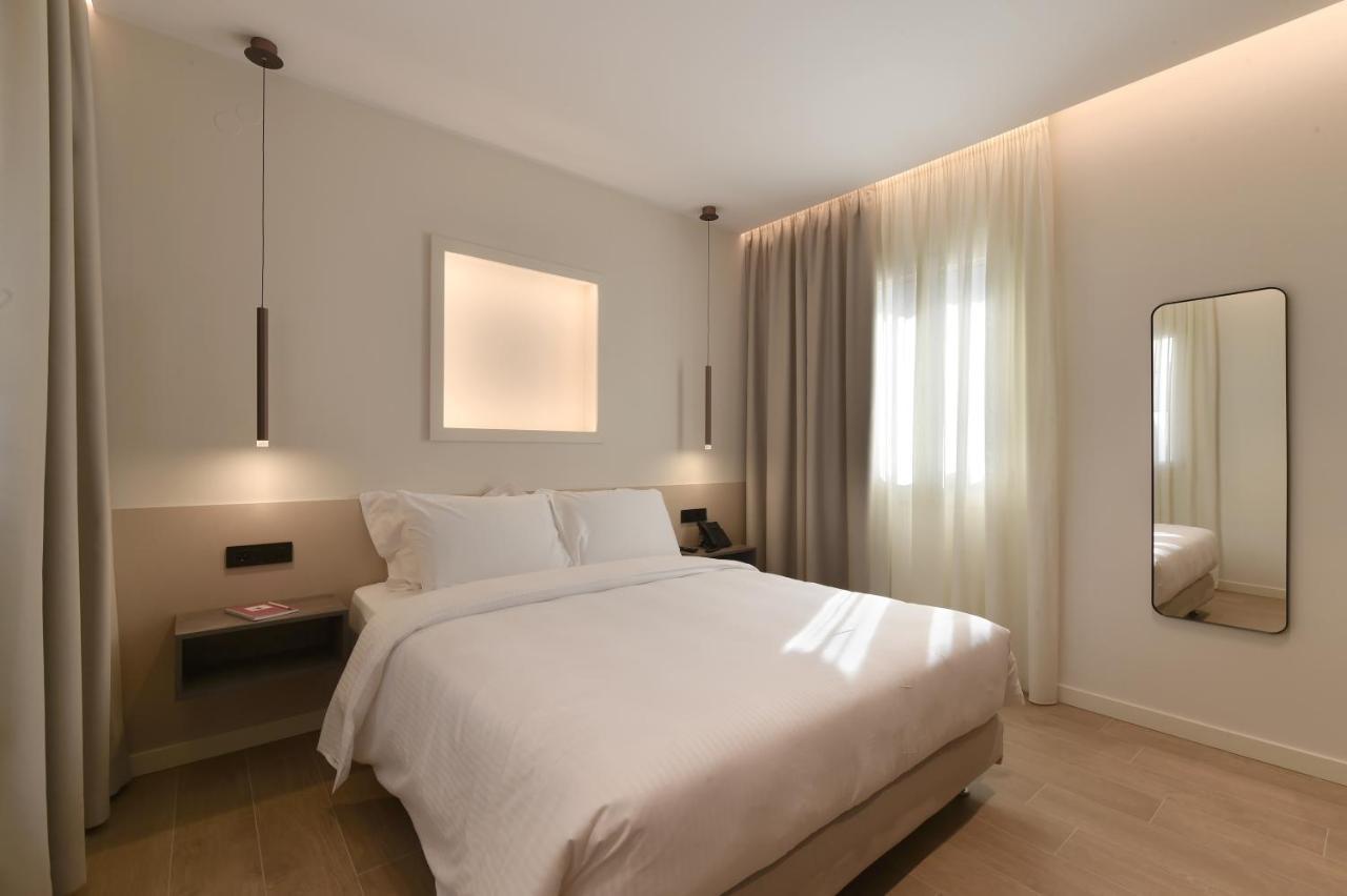 Zalo Urban Living Spaces Apartment
