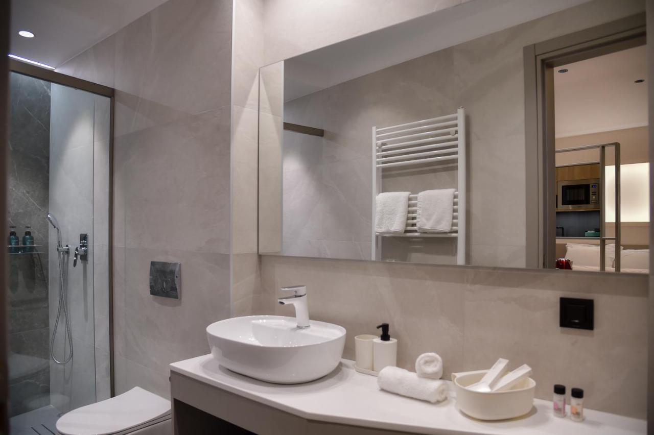 Apartment Zalo Urban Living Spaces *
