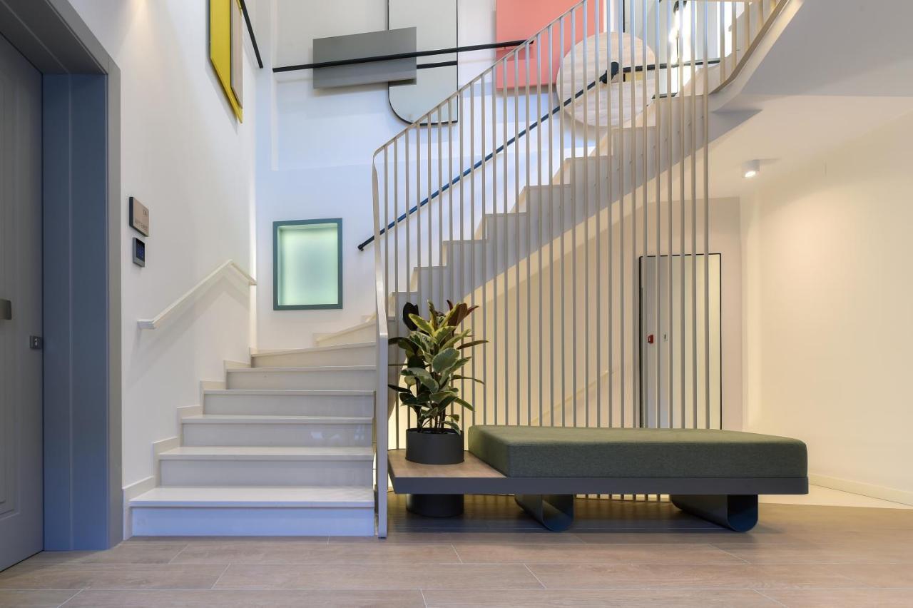Apartment Zalo Urban Living Spaces