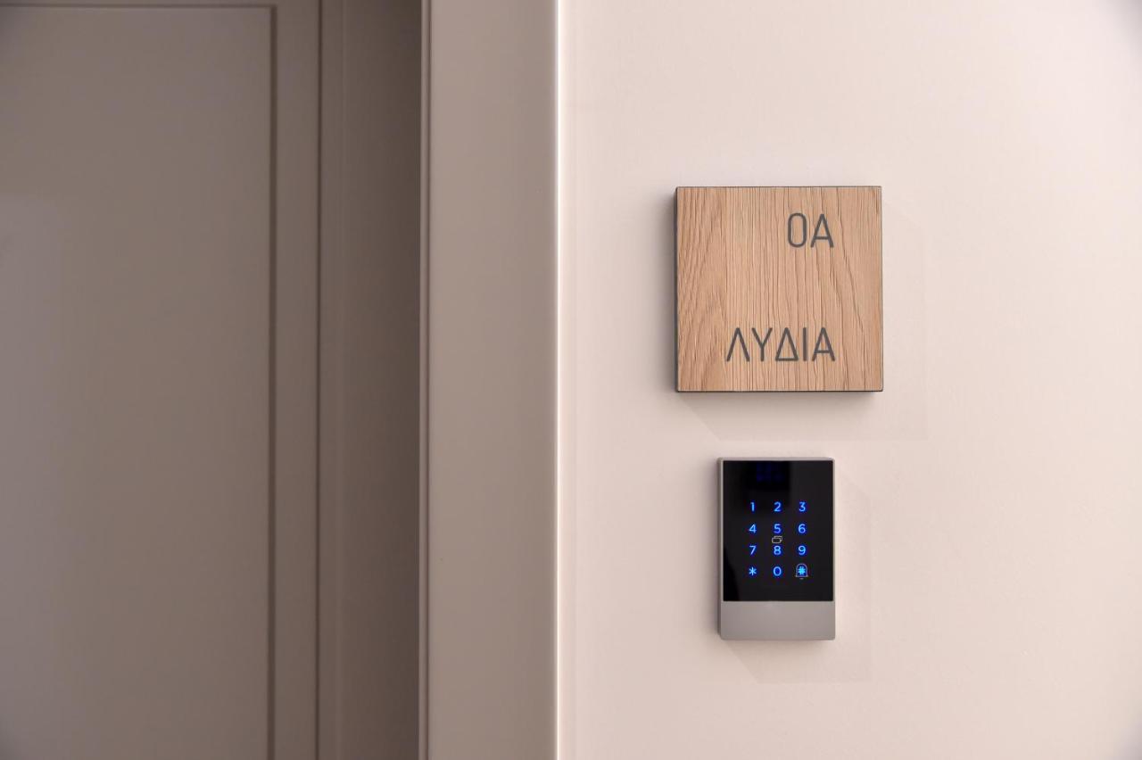 Apartment Zalo Urban Living Spaces *